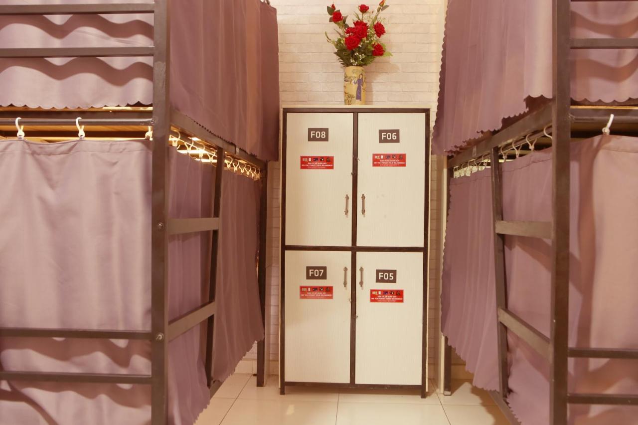 S Phuot Airport Hostel Ho Chi Minh City Exterior photo
